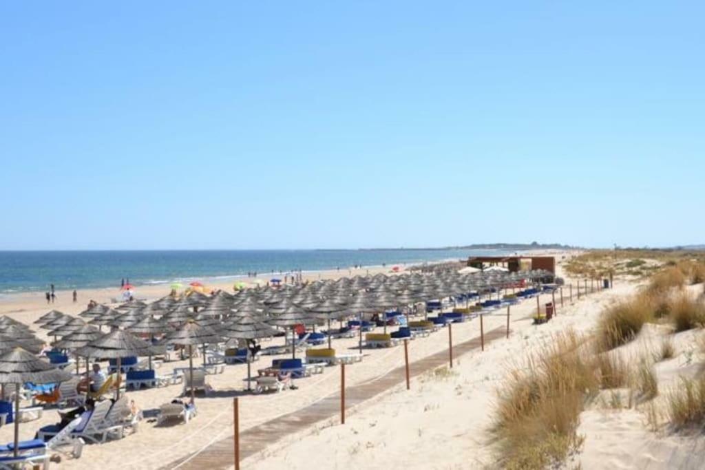Home4U - Cosy Apartment With Fantastic Terrace Cabanas De Tavira Esterno foto