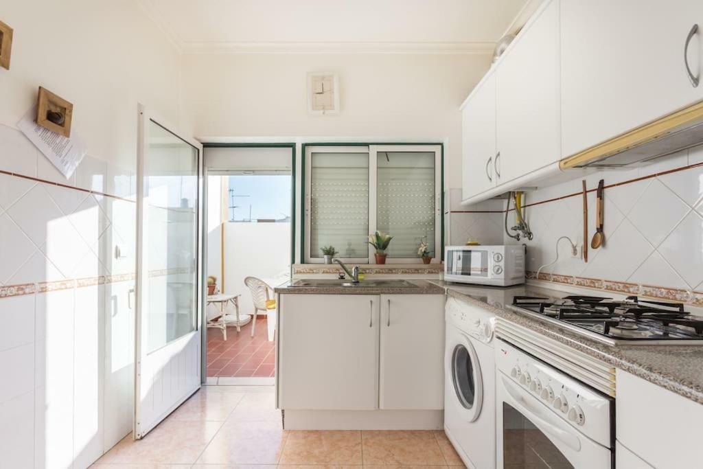 Home4U - Cosy Apartment With Fantastic Terrace Cabanas De Tavira Esterno foto